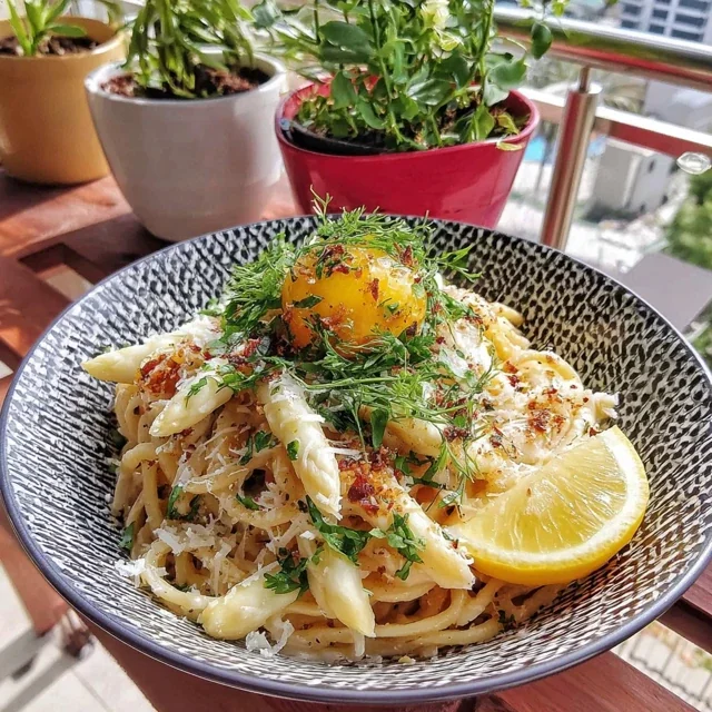 Pasta met Witte Asperges en Citroen
