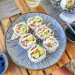 Delicate California Roll met Komkommer en Avocado: Een eenvoudig recept voor sushi-liefhebbers
