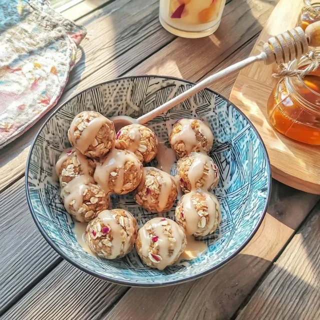 Gezonde energiebolletjes met havermout en honing voor meer kracht in het dagelijks leven