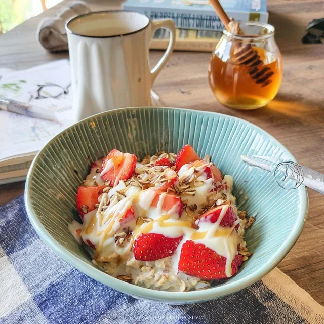Gezonde Overnight Oats met Aardbeien en Lijnzaad voor een energiek ontbijtgenot