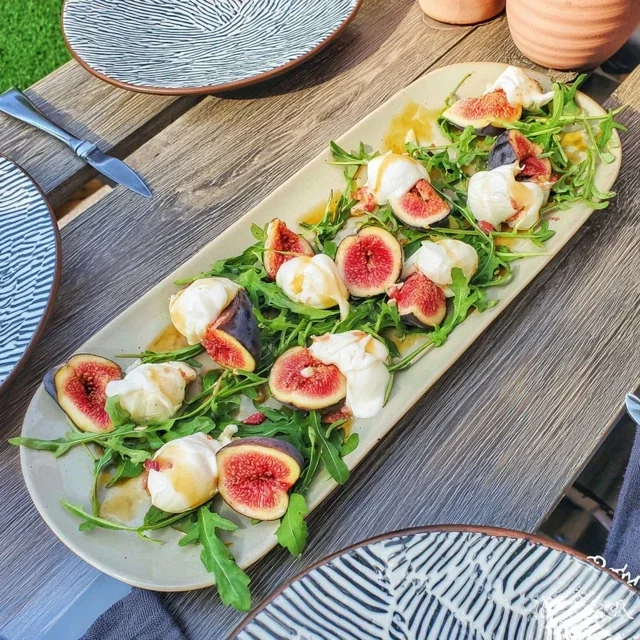 Heerlijk antipastiplateau met vijgen, burrata en rucola – Een feest voor de zintuigen!