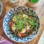Verfrissende Groene Linzensalade met Wortelen en Komijn